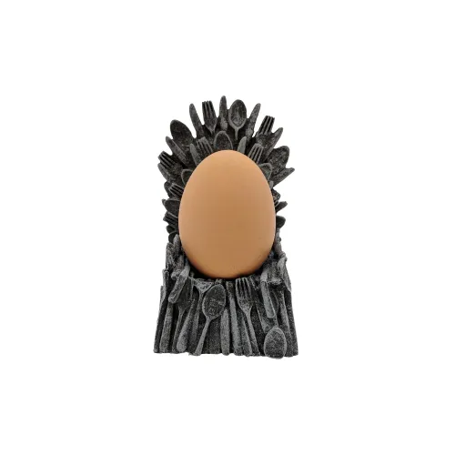 The “egg of thrones” cup